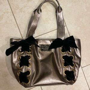 Betsey Johnson bow tote bag